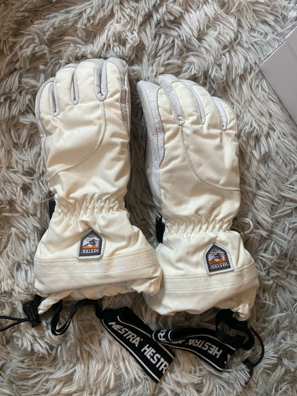 Hestra Heil ski gloves. Sz 7 women’s. - Picture 2 of 4